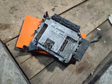 Kompijuter za Renault Megane od 2002. do 2007. god.