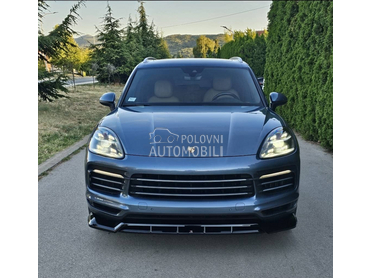 Porsche Cayenne S Sport-Chrono