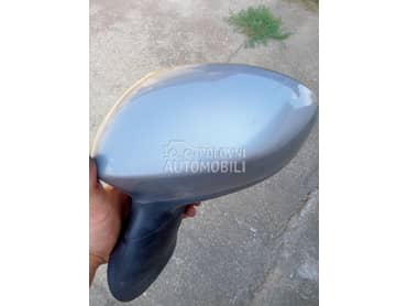 retrovizor za Fiat Grande Punto