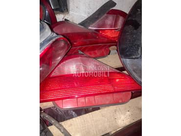 stop svetla za Lancia Ypsilon od 1998. do 2003. god.