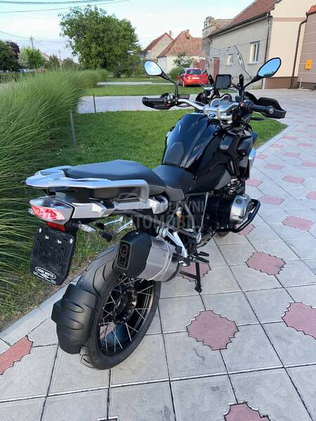 BMW R 1200 gs triple black