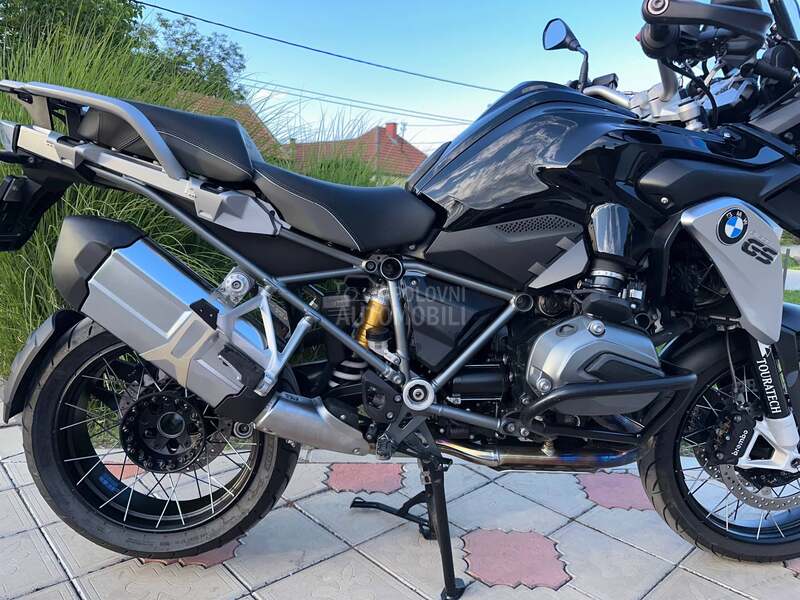BMW R 1200 gs triple black