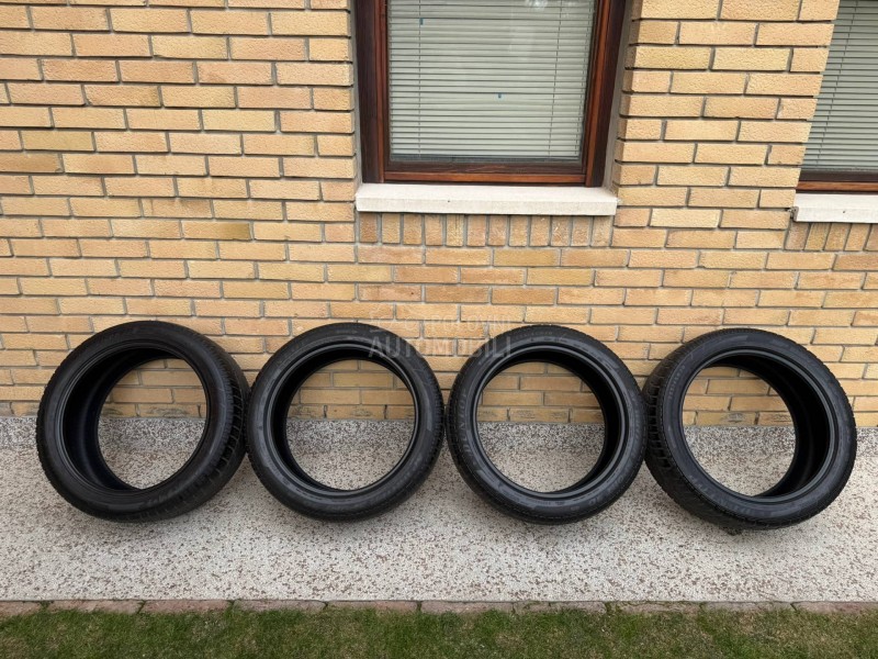 Dunlop 255/45 R20 Zimska