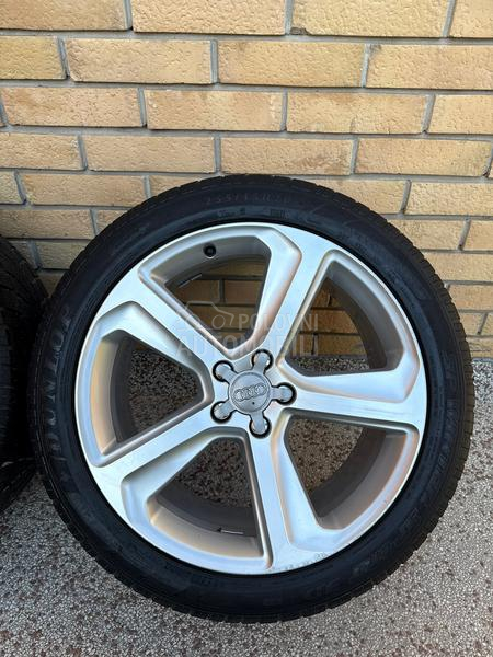 Dunlop 255/45 R20 Zimska