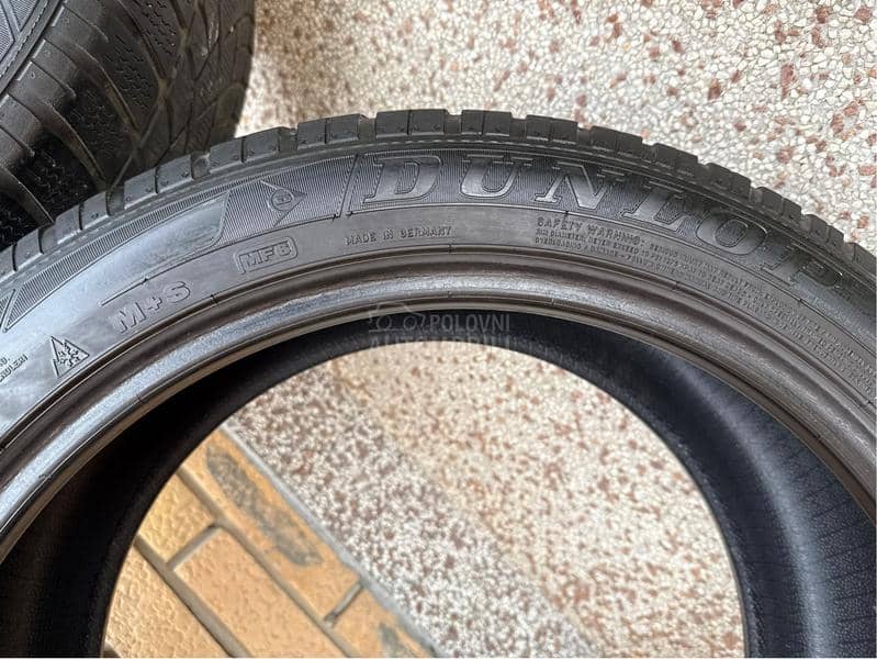 Dunlop 255/45 R20 Zimska