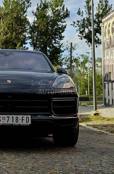 Porsche Cayenne turbo