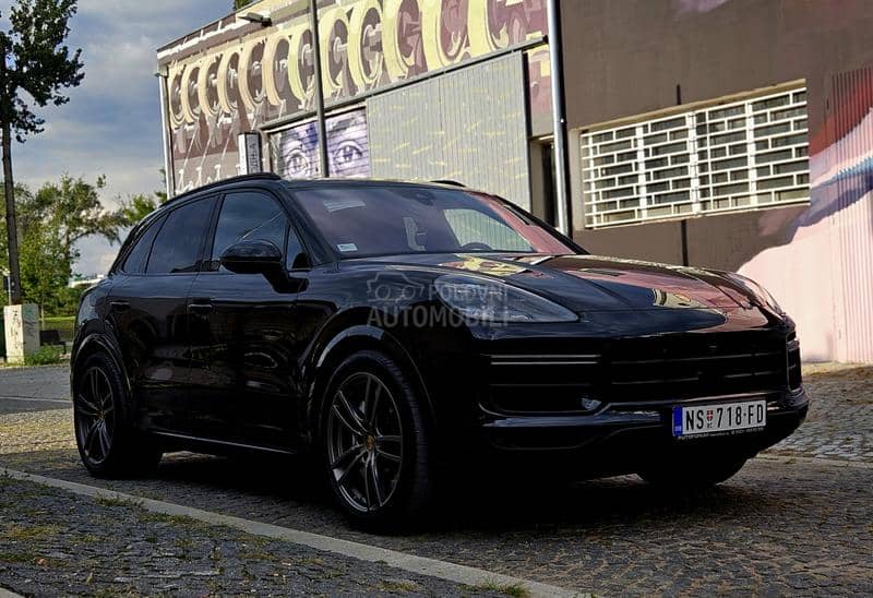 Porsche Cayenne turbo