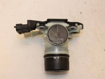 Adblue pumpa za Land Rover Range Rover Vogue od 2014. do 2018. god.