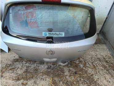 Bunker vrata za Opel Corsa D