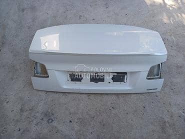 HAUBA CARLSSON ZADNJA za Citroen C5 od 2008. do 2017. god.