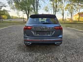 Volkswagen Tiguan Black R-line