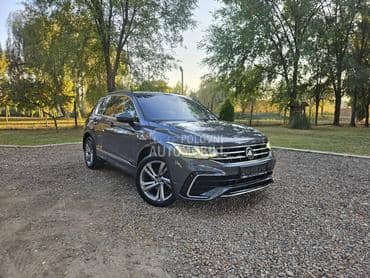 Volkswagen Tiguan Black R-line
