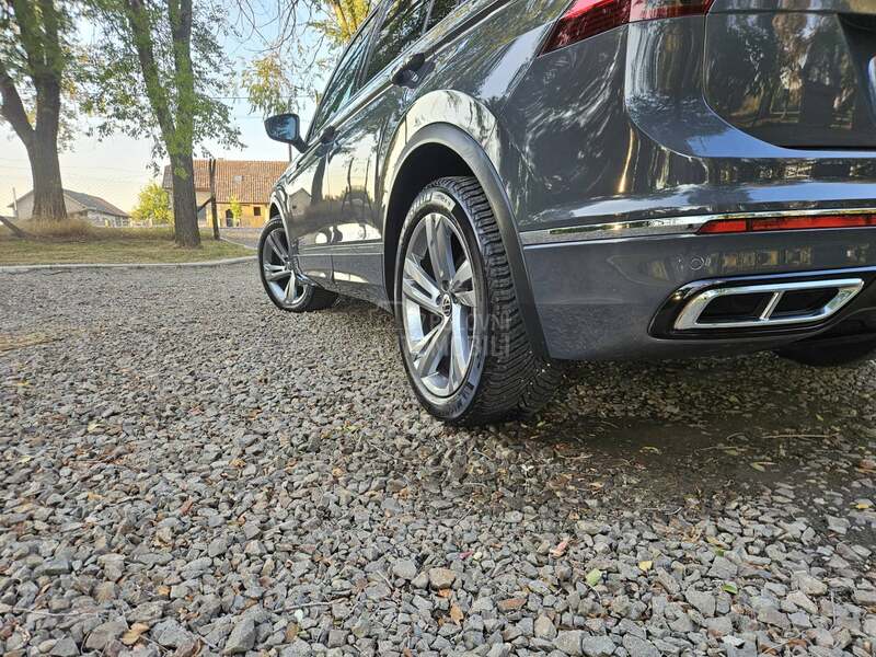 Volkswagen Tiguan 2.0 Black Rline