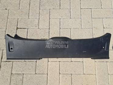 Plastika zadnjeg veznog lima za Fiat 500 od 2007. do 2015. god.