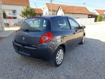 polustranica za Renault Clio od 2005. do 2014. god.