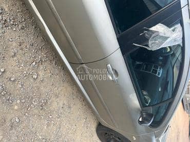 desna vrata za Peugeot 307 od 2001. do 2008. god.