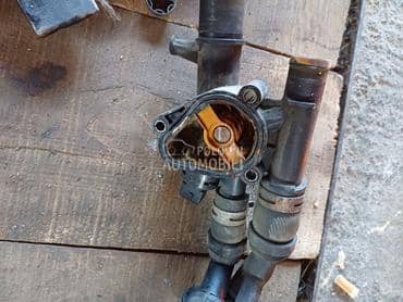 Kuciste termostat za Renault Scenic od 2002. do 2007. god.