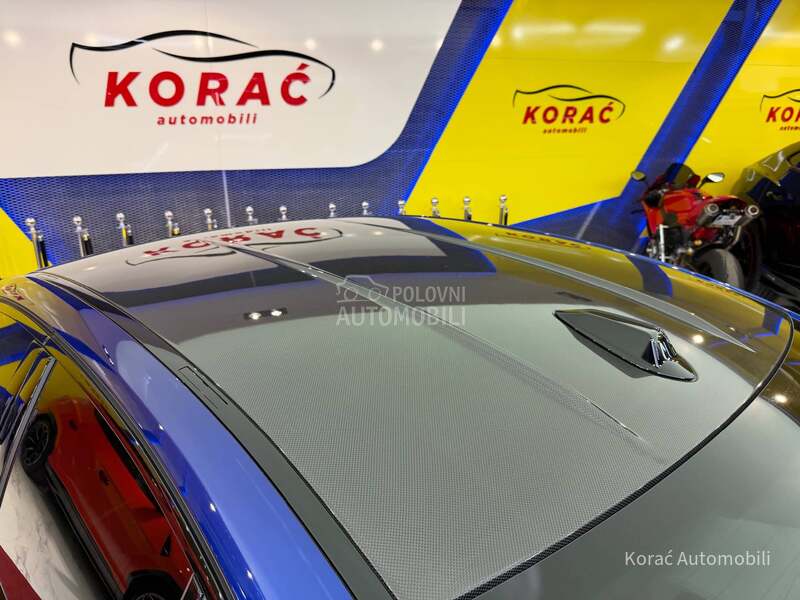 BMW M3 xDrive M Performance