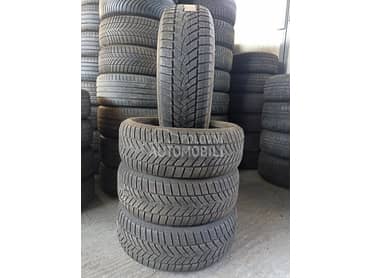 Goodyear 225/60 R17 Sve sezone
