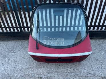 Gepek vrata za Mitsubishi Carisma od 2000. do 2004. god.