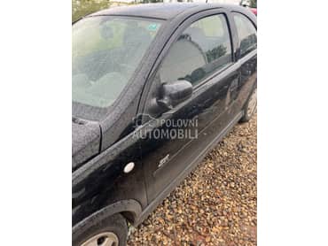 sofersajbna za Opel Corsa C od 2001. do 2006. god.