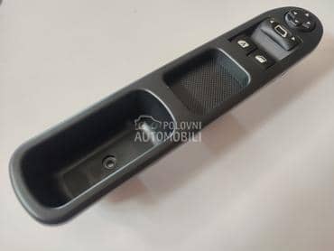 Prekidači prozora širi pinovi za Peugeot 207 od 2006. do 2014. god.