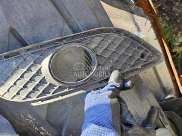 rešetka branika w246 za Mercedes Benz B Klasa