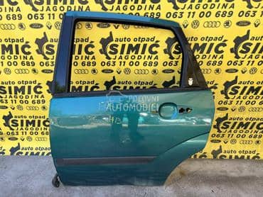 Vrata zadnja leva zelena za Ford Focus od 1998. do 2003. god.