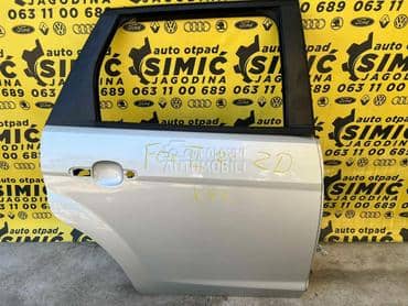 Vrata zadnja desna siva za Ford Focus od 2008. do 2012. god.