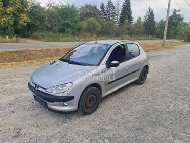 Peugeot 206 -  kompletan auto u delovima