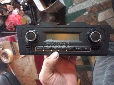 DIGITALNE KOMANDE KLIME za Volkswagen Polo od 2009. do 2014. god.