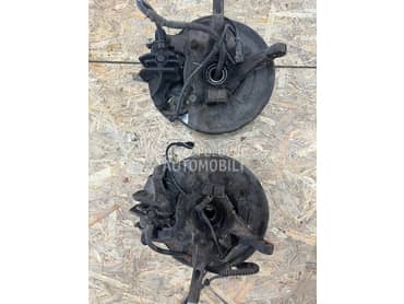 Prednja glavcina rukavac za Mitsubishi Carisma od 2000. do 2006. god.