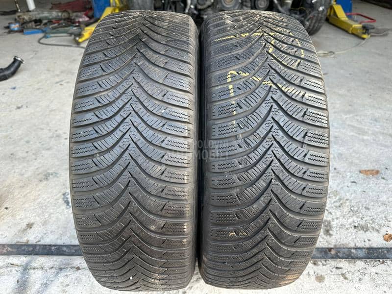 Hankook 215/60 R16 Zimska