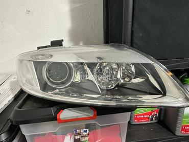 far desni xenon kao nov za Audi Q7 od 2006. do 2011. god.