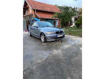BMW Serija 1 e87 -  kompletan auto u delovima