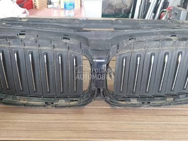 Prsa ili usmerivac vazduha za BMW Serija 5 od 2017. do 2020. god.