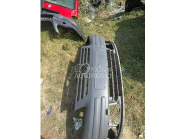 Branik prednji original za Volkswagen Caddy od 2004. do 2009. god.