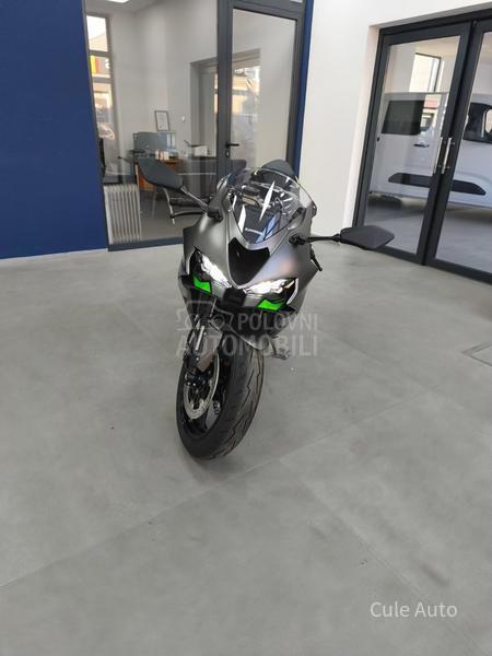 Kawasaki Ninja ZX-6R