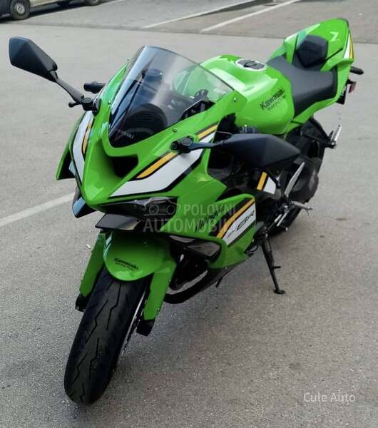 Kawasaki Ninja ZX-6R
