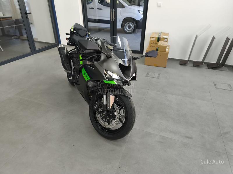 Kawasaki Ninja ZX-6R