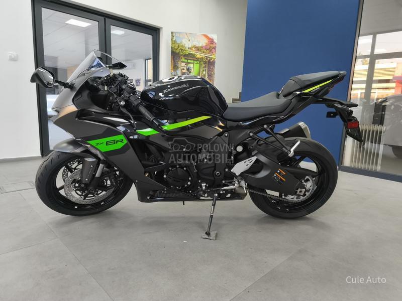 Kawasaki Ninja ZX-6R