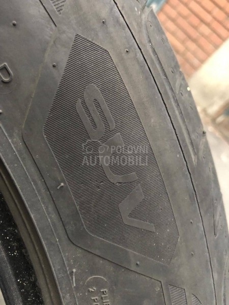 Goodyear 235/55 R19 Letnja