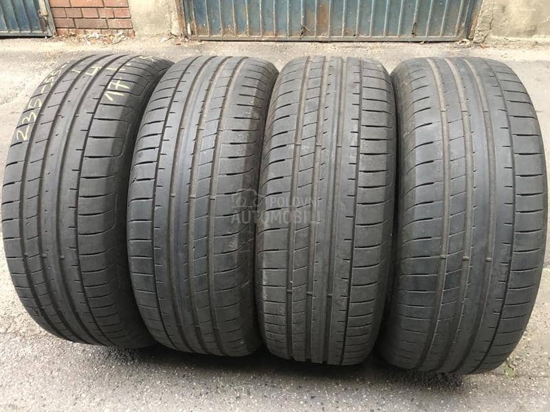 Goodyear 235/55 R19 Letnja
