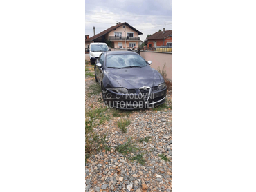 Alfa Romeo GT -  kompletan auto u delovima