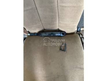 Kvaka vozacevih vrata za Audi A7 od 2010. do 2014. god.