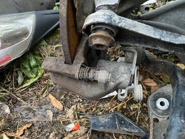 zadnja kociona klesta za Peugeot 407 od 2004. do 2011. god.