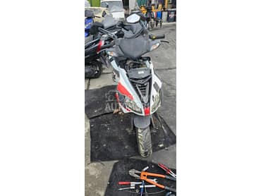 Aprilia Sr 50cc Factory