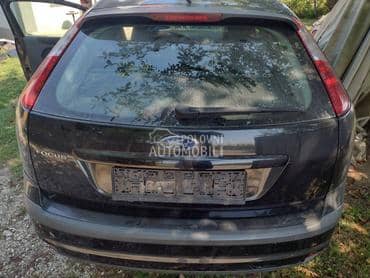 zadnji branik hecbeg za Ford Focus od 2005. do 2007. god.