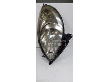 Levi far za Toyota Yaris Verso od 2004. do 2006. god.