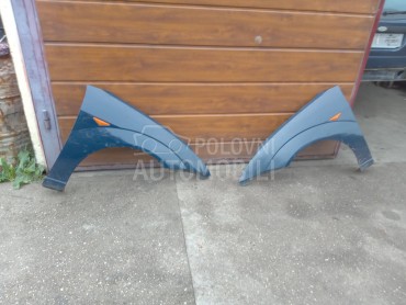 Desno krilo teget za Ford Focus od 1998. do 2004. god.